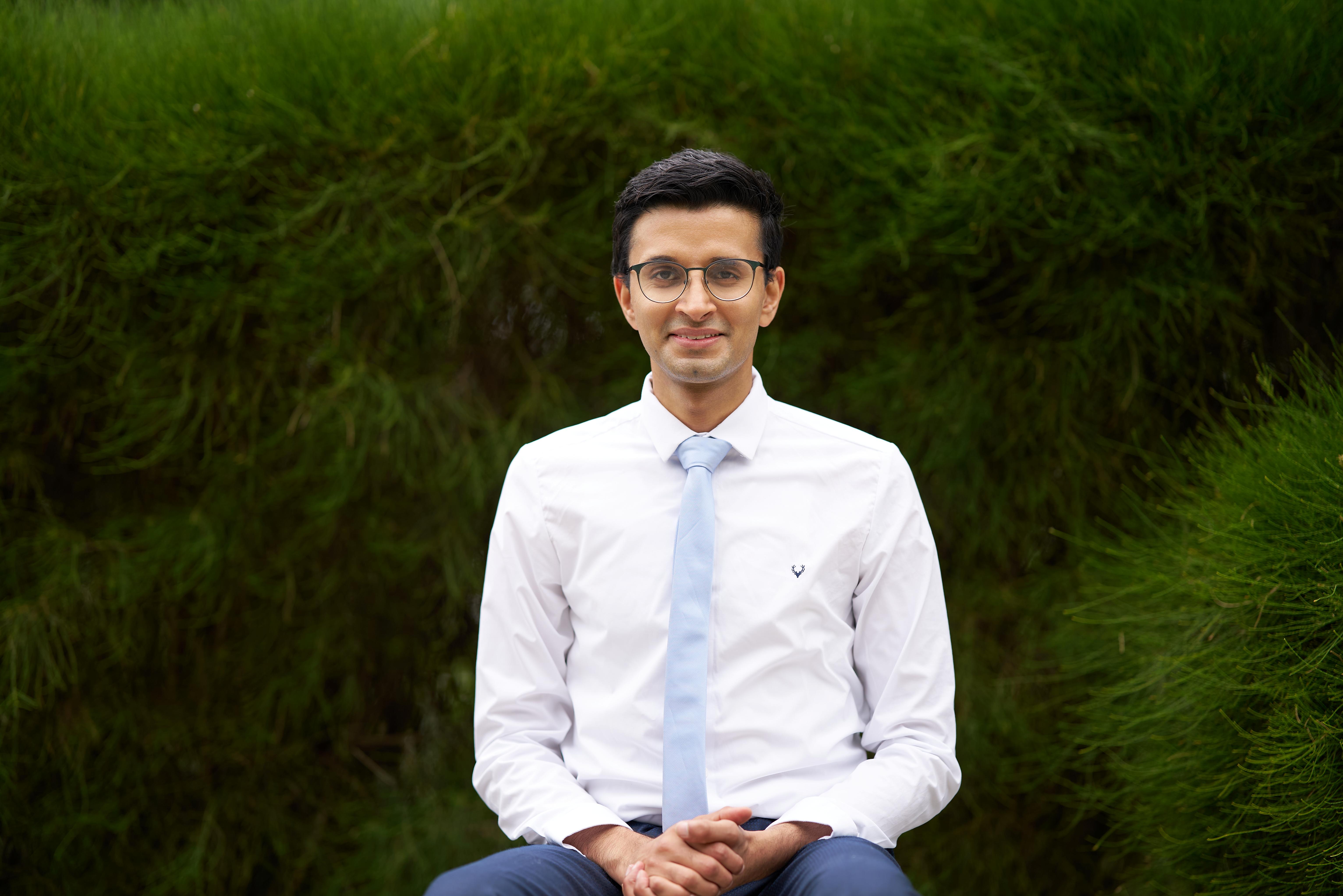 Dr Kapilesh Balachandar